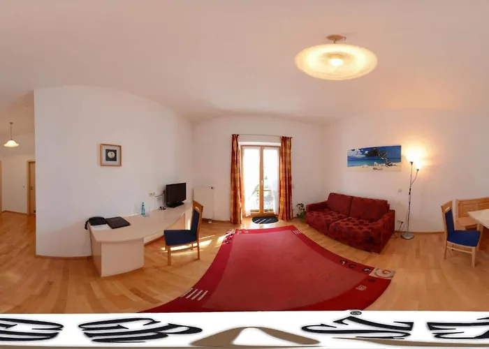 מלון Hotel-cafe Hanfstingl