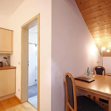 Hotel-cafe Hanfstingl Hotel 3*