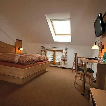 Hotel-cafe Hanfstingl 3*