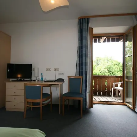 فندق Hotel-cafe Hanfstingl